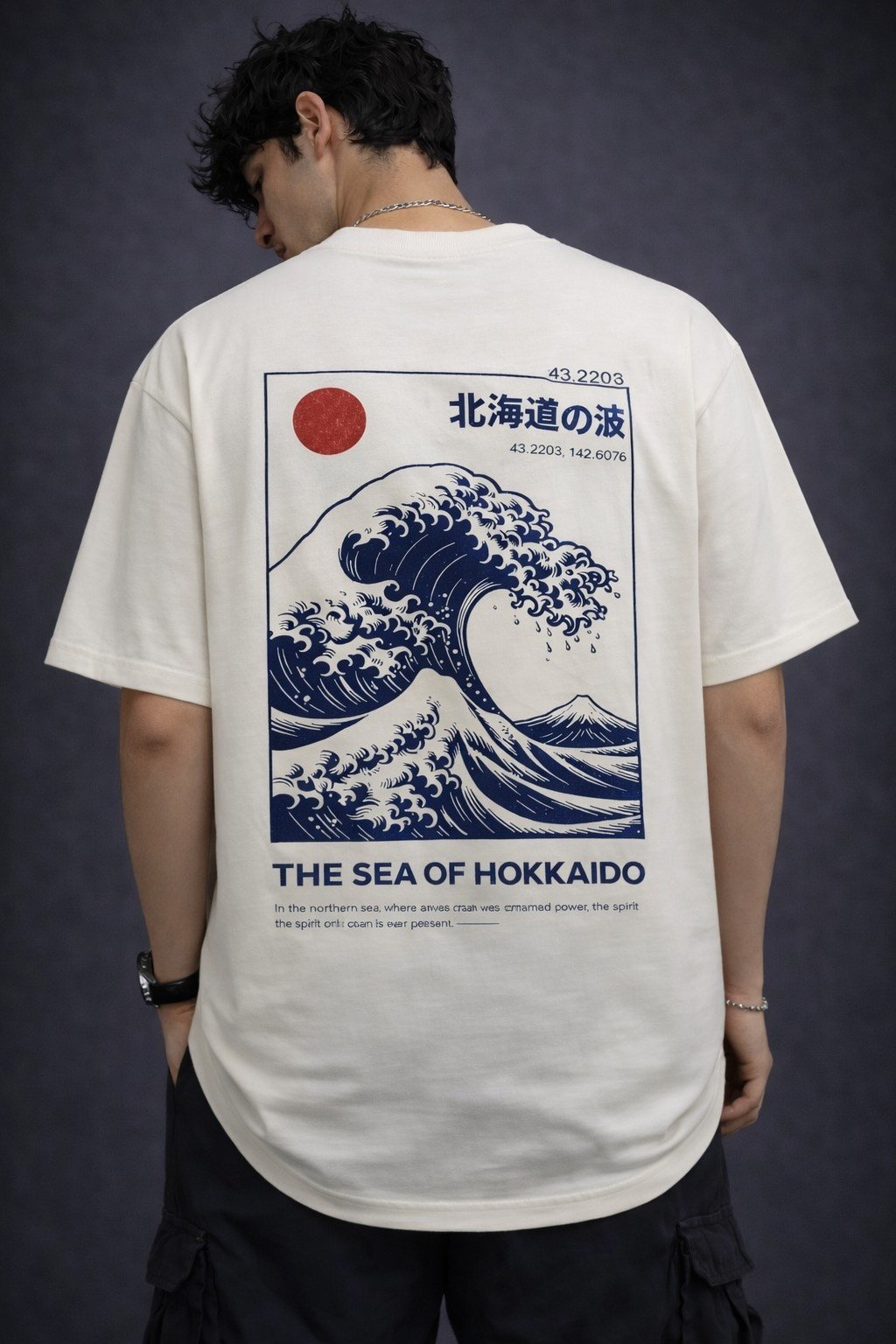 Men's Oversized Hokkaido Wave Graphic T-Shirt